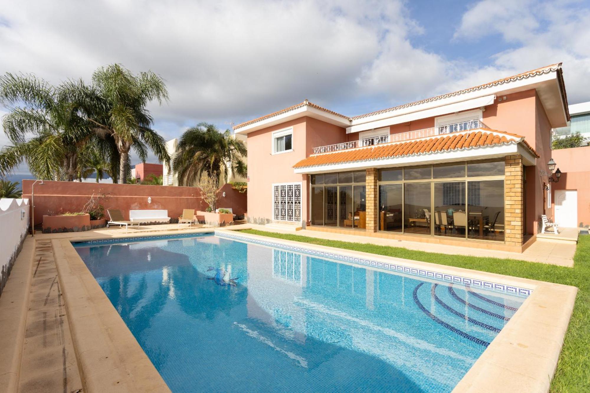 One & Only Sports And Relax Villa Heated Pool By Eden Rentals Tabaiba Zewnętrze zdjęcie